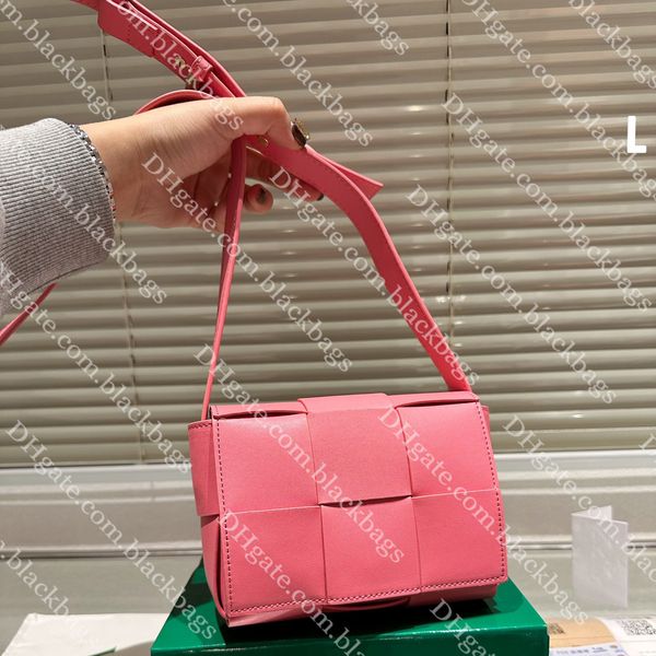 exquisite square pillow bag designer crossbody bag classic woven messenger bags fashion solid color womens genuine leather wallet
exquisite square pillow bag designer crossbody bag classic woven messenger bags fashion solid color womens genuine leather wallet
