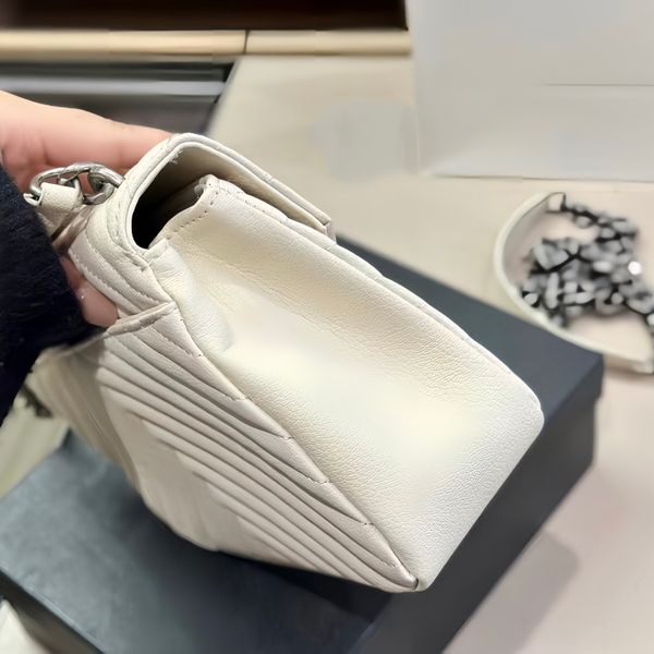 luxurys designers bags tote crossbody designer luxurys bags quality stripes alloy sequined genuine leather designer bag women underarm bag
luxurys designers bags tote crossbody designer luxurys bags quality stripes alloy sequined genuine leather designer bag women underarm bag