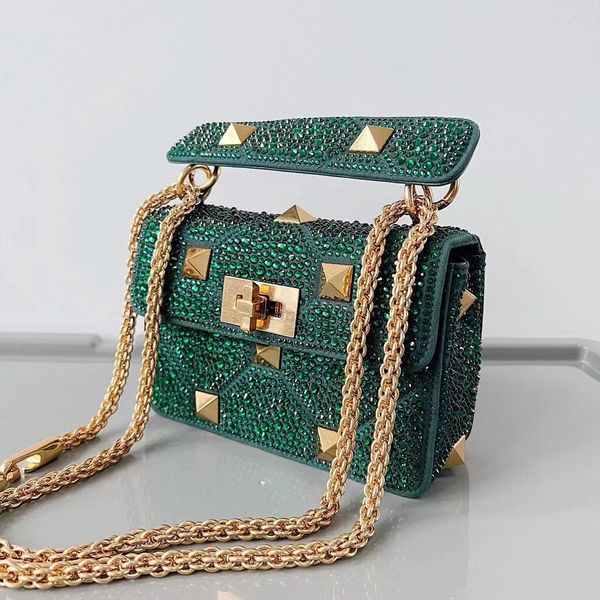 famous brand women designer shoulder bag leather chain cross body pure color handbag
famous brand women designer shoulder bag leather chain cross body pure color handbag