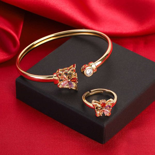 summer new colorful zircon flower bracelet for women's ins small heart butterfly open does not fade, Golden;silver
summer new colorful zircon flower bracelet for women's ins small heart butterfly open does not fade, Golden;silver