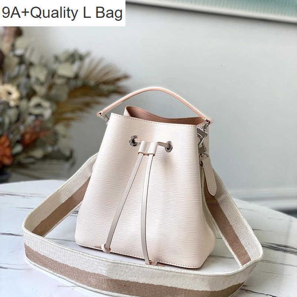 2023 new 9a l bag delicate knockoff designer crossbody bag neonoe bb 20cm luxury bucket bag m57691 yl056 8vuy, Black
2023 new 9a l bag delicate knockoff designer crossbody bag neonoe bb 20cm luxury bucket bag m57691 yl056 8vuy, Black