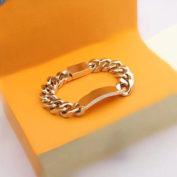 women bangle wristband cuff chain designer letter jewelry crystal 18k gold plated stainless steel wedding lovers gift bracelet fashion style, Golden;silver
women bangle wristband cuff chain designer letter jewelry crystal 18k gold plated stainless steel wedding lovers gift bracelet fashion style, Golden;silver