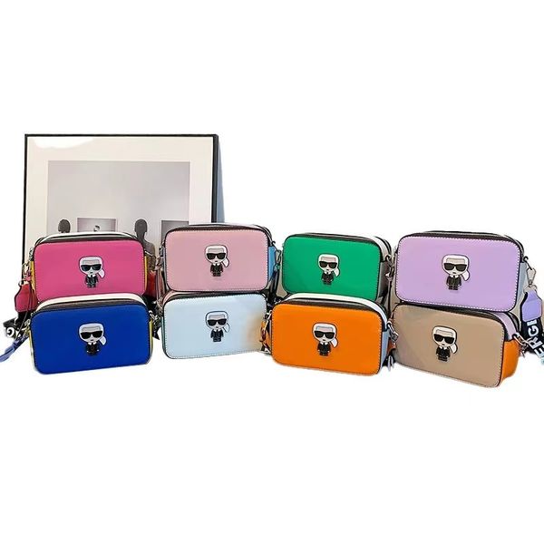 ins wind shoulder bag handbag 2023 summer fashion handbag travel bag wide shoulder strap camera bag shoulder bag mini small square bag
ins wind shoulder bag handbag 2023 summer fashion handbag travel bag wide shoulder strap camera bag shoulder bag mini small square bag