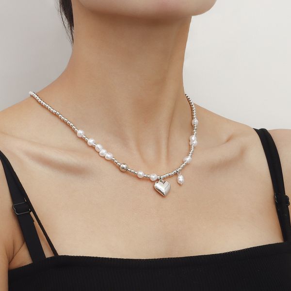 aesthetic jewelry cool wind gray beaded hand-woven alloy heart pendant necklace senior sensual woman wholesale niche design combination set, Silver
aesthetic jewelry cool wind gray beaded hand-woven alloy heart pendant necklace senior sensual woman wholesale niche design combination set, Silver