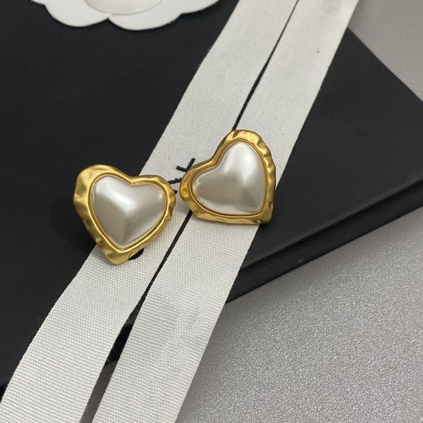 designer earrings for women new fashion earring love earrings for woman brand simple letters diamond lady earrings jewelry ear stud-7, Golden;silver
designer earrings for women new fashion earring love earrings for woman brand simple letters diamond lady earrings jewelry ear stud-7, Golden;silver