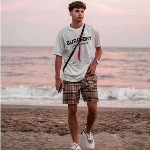 2023fashion sweatshirt men women dg designer t shirt round neck pullover tee short sleeve tshirt summer cotton t-shirt, White;black
2023fashion sweatshirt men women dg designer t shirt round neck pullover tee short sleeve tshirt summer cotton t-shirt, White;black