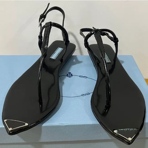 casual shoes 2023 sandals black stamped enameled metal triangle beach sandals famous luxury designer women flats sandal high
casual shoes 2023 sandals black stamped enameled metal triangle beach sandals famous luxury designer women flats sandal high