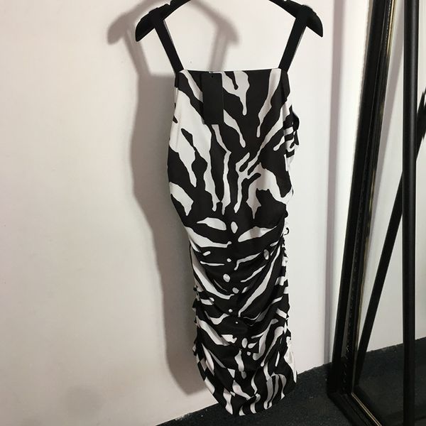 latest print dress women sling dress summer personality designer dress holiday beach party dress design long skirts, Black
latest print dress women sling dress summer personality designer dress holiday beach party dress design long skirts, Black