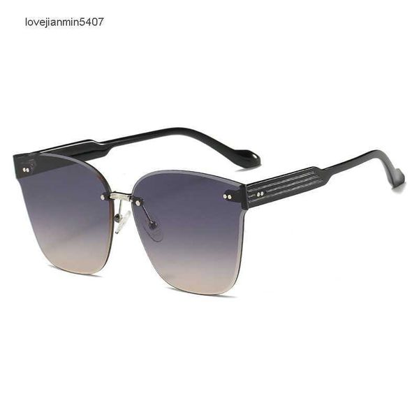 2023fashion sunglasses 60% retailgm women's square high-definition sunglass street pgraphy fashion pc rimls, White;black
2023fashion sunglasses 60% retailgm women's square high-definition sunglass street pgraphy fashion pc rimls, White;black