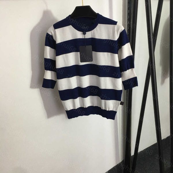 23ss womens knits womens designer clothing contrasting color striped short-sleeved sweater womens clothes, White
23ss womens knits womens designer clothing contrasting color striped short-sleeved sweater womens clothes, White