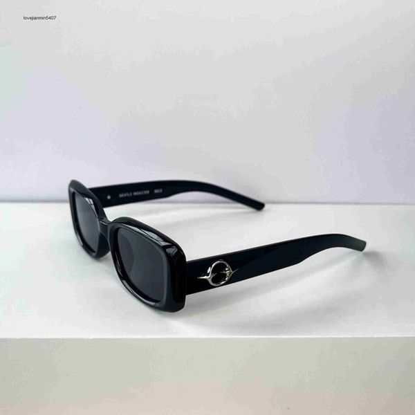 2023fashion sunglasses 60% retail2023 new sunglass polarized temperament tr recommended gm live, White;black
2023fashion sunglasses 60% retail2023 new sunglass polarized temperament tr recommended gm live, White;black