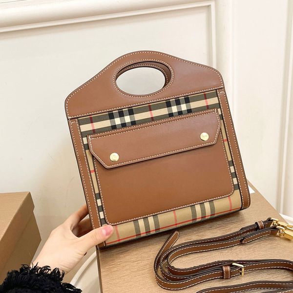 luxury designer shoulder bag burrerys quality genuine leather nylon handbag women's small square bag evening handbag classic plaid cros
luxury designer shoulder bag burrerys quality genuine leather nylon handbag women's small square bag evening handbag classic plaid cros