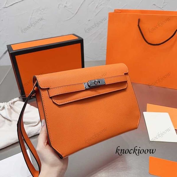 luxury designer bags upscale atmosphere handbag fashion advanced underarm bag purse can be handheld shoulder back a variety of ways a variet
luxury designer bags upscale atmosphere handbag fashion advanced underarm bag purse can be handheld shoulder back a variety of ways a variet
