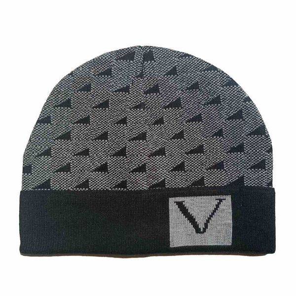 2023 fashion trend hat men's and women's spring and autumn woolen hat baotou hat knitted cap warm in winter, Blue;gray
2023 fashion trend hat men's and women's spring and autumn woolen hat baotou hat knitted cap warm in winter, Blue;gray