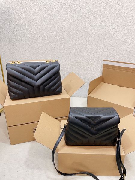 fashion louloulou bag, genuine leather quilted striped shoulder bag, metal logo, classic flip bag, women's designer luxury bag id royal
fashion louloulou bag, genuine leather quilted striped shoulder bag, metal logo, classic flip bag, women's designer luxury bag id royal