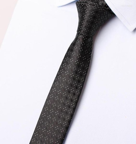bow ties mens skinny black polyester silk plaids jacquard narrow 2quot necktie neck tie party casual business slim with gift box1580847, Black;gray
bow ties mens skinny black polyester silk plaids jacquard narrow 2quot necktie neck tie party casual business slim with gift box1580847, Black;gray
