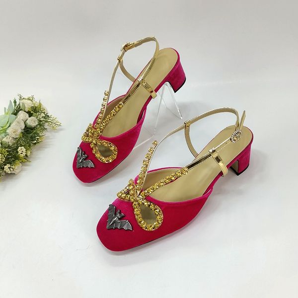 2023 ladies suede real leather dress shoes sandals chunky med round toe buckle diamond party ankle strap wedding american europe the catwalk, Black
2023 ladies suede real leather dress shoes sandals chunky med round toe buckle diamond party ankle strap wedding american europe the catwalk, Black