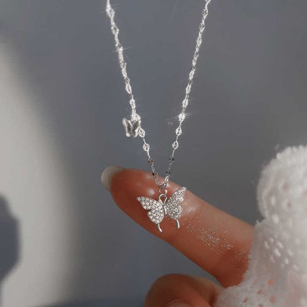 pendant necklaces fashion shiny women's silver popular butterfly pearl simulation necklace wedding jewelry gifts g220524
pendant necklaces fashion shiny women's silver popular butterfly pearl simulation necklace wedding jewelry gifts g220524