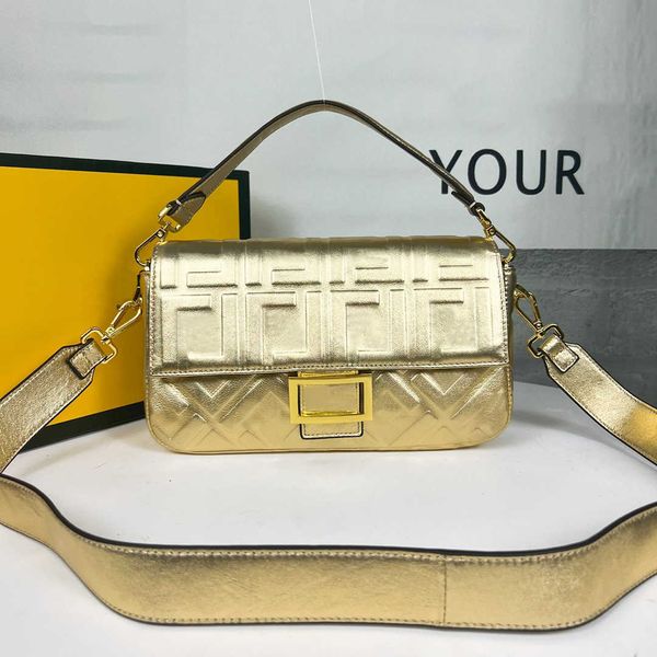 fashion women premium sheepskin baguette bag classic detachable shoulder strap womens single shoulder diagonal span bags r f0191 handbag pur
fashion women premium sheepskin baguette bag classic detachable shoulder strap womens single shoulder diagonal span bags r f0191 handbag pur