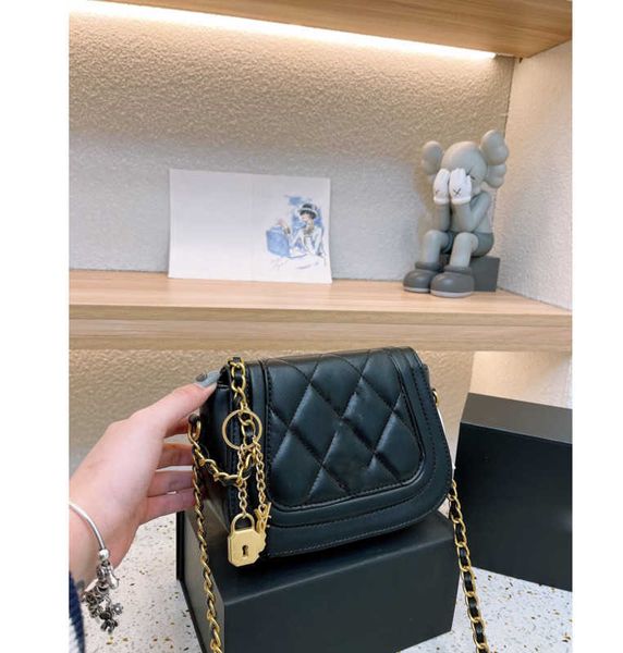 new ylsl classics designer handbag shoulder bag brand loulou y-shaped designer seam leather ladies metal chain clamshell messenger chain bag
new ylsl classics designer handbag shoulder bag brand loulou y-shaped designer seam leather ladies metal chain clamshell messenger chain bag