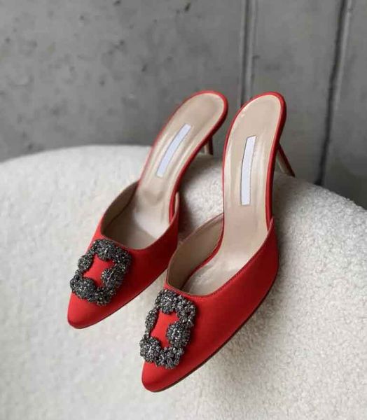 summer slipper red heel women sandal slide satin hangisi heels 70mm with jewel buckle mules wedding casual pumps luxury brand lady shoes who, Black
summer slipper red heel women sandal slide satin hangisi heels 70mm with jewel buckle mules wedding casual pumps luxury brand lady shoes who, Black
