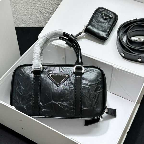 oil wax cowhide pillow bag women handbag purse shoulder bags letter print zipper open designer crossbody bag genuine leather plain handbags
oil wax cowhide pillow bag women handbag purse shoulder bags letter print zipper open designer crossbody bag genuine leather plain handbags