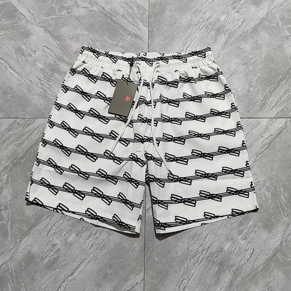 2023 designer style waterproof fabric runway trousers summer beach pants mens board shorts men surf shorts swim trunks sport shorts, White;black
2023 designer style waterproof fabric runway trousers summer beach pants mens board shorts men surf shorts swim trunks sport shorts, White;black