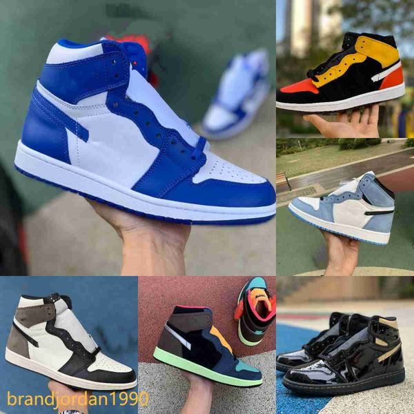 women men casual shoes jumpman 1 casual shoes 1s high og crimson tint chicago light smoke grey shadow obsidian rookie of the year bred toe g
women men casual shoes jumpman 1 casual shoes 1s high og crimson tint chicago light smoke grey shadow obsidian rookie of the year bred toe g