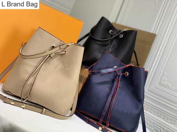 l brand bag hight quality designer bags weekender neonoe women shoulder bag genuine leather embossing handbag backpack bucket totes drawstri, Black
l brand bag hight quality designer bags weekender neonoe women shoulder bag genuine leather embossing handbag backpack bucket totes drawstri, Black