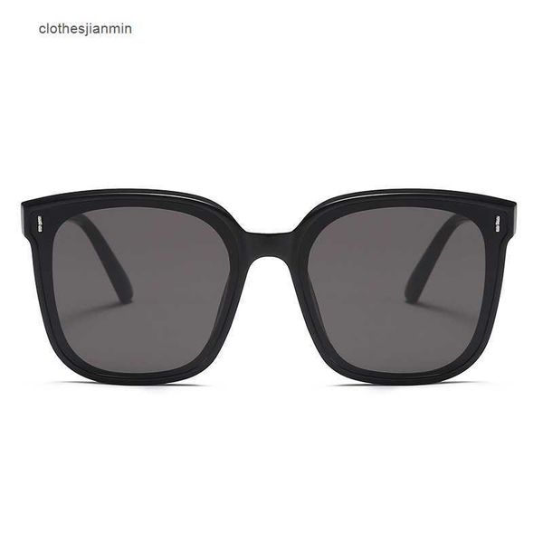 2023 luxury fashion sunglasses factory% 80 retail gm sunglass tr frame new type of men's and women's driving uv-proof square large, White;black
2023 luxury fashion sunglasses factory% 80 retail gm sunglass tr frame new type of men's and women's driving uv-proof square large, White;black
