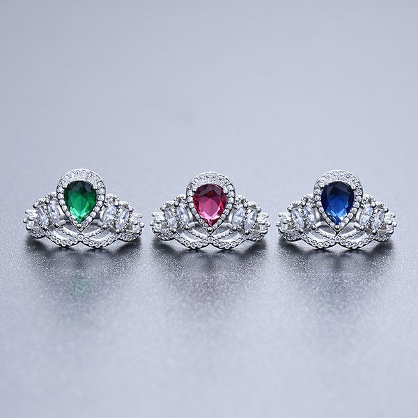 luxury princess crown rings platinum plated female silver ring for wedding engagement party jewelry
luxury princess crown rings platinum plated female silver ring for wedding engagement party jewelry