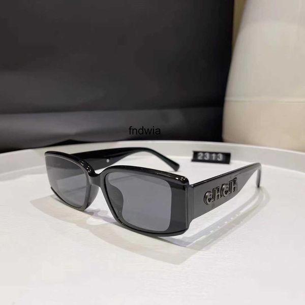 2023 brand design sunglasses women men cool sunglasses designer fashion metal brief oversized sun glasses vintage female male uv400, White;black
2023 brand design sunglasses women men cool sunglasses designer fashion metal brief oversized sun glasses vintage female male uv400, White;black