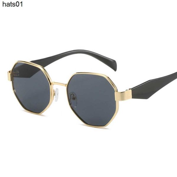 2023 polygonal sunglasses metal sunglasses fashion versatile new style for men and women, White;black
2023 polygonal sunglasses metal sunglasses fashion versatile new style for men and women, White;black