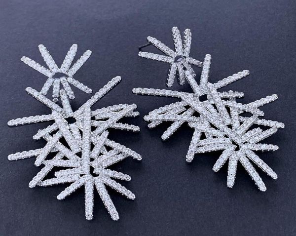 exaggerated snowflake earings handmade fashion zircon earrings stud luxury creative design vintage jewelry for women 2207183973342, Silver
exaggerated snowflake earings handmade fashion zircon earrings stud luxury creative design vintage jewelry for women 2207183973342, Silver