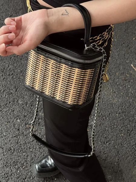 cosmetic case bag crossbody trunk tote bags mini oil wox leather patchwork rattan crochet purse chain shoulder sacoche handbag 15 13cm
cosmetic case bag crossbody trunk tote bags mini oil wox leather patchwork rattan crochet purse chain shoulder sacoche handbag 15 13cm