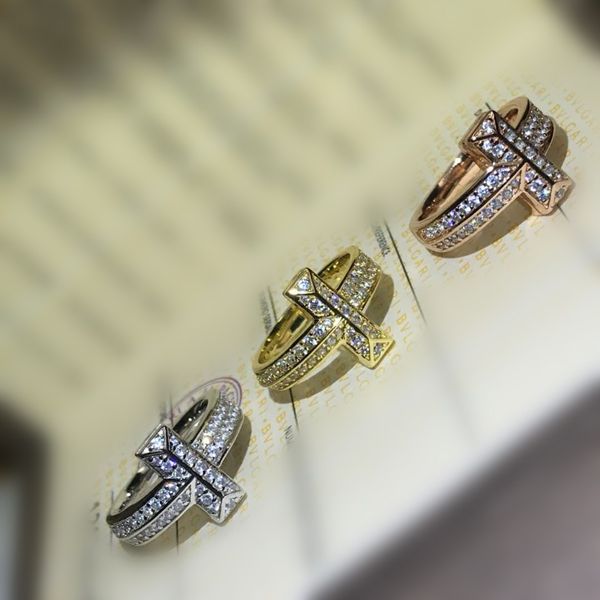luxurys designer band rings 925 silver cz diamond letter t1 women wedding ring fashion jewelry gold-plated heart-shaped rings t letter femal
luxurys designer band rings 925 silver cz diamond letter t1 women wedding ring fashion jewelry gold-plated heart-shaped rings t letter femal