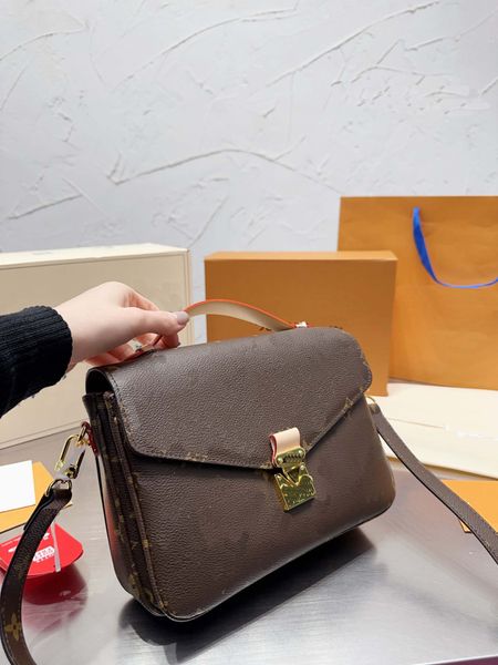 5a genuine leather women luxurys designers bags lady handbags metis bag messenger crossbody chain shoulder bag totes wallet
5a genuine leather women luxurys designers bags lady handbags metis bag messenger crossbody chain shoulder bag totes wallet
