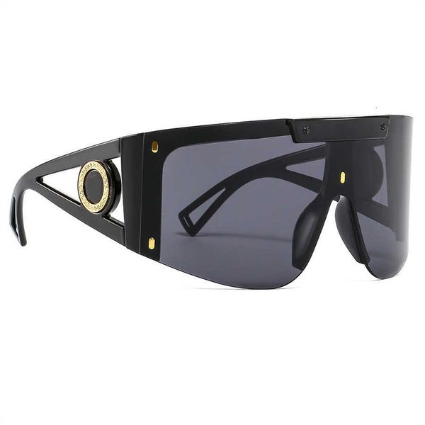 sunglasses designer luxury summer brand eyewear fashion outdoor sports classic driving various style with box men women eyeglasses windproof, White;black
sunglasses designer luxury summer brand eyewear fashion outdoor sports classic driving various style with box men women eyeglasses windproof, White;black