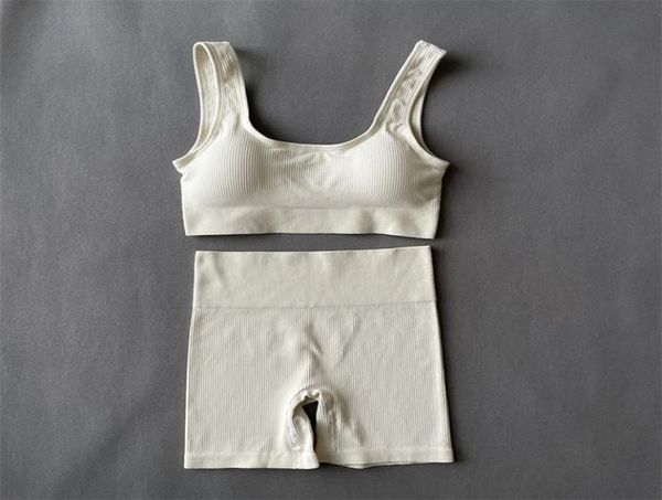 yoga outfits women sporstwear seamless set square collar sport bra suits with shorts gym fitness clothing sleeveless tra1300701, White;red
yoga outfits women sporstwear seamless set square collar sport bra suits with shorts gym fitness clothing sleeveless tra1300701, White;red