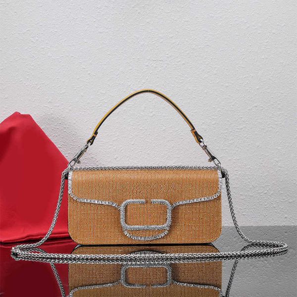 designer chain shoulder bags women beading loco cross body bag designer handbags purse fashion diamonds letters magnetic buckle brass strap
designer chain shoulder bags women beading loco cross body bag designer handbags purse fashion diamonds letters magnetic buckle brass strap