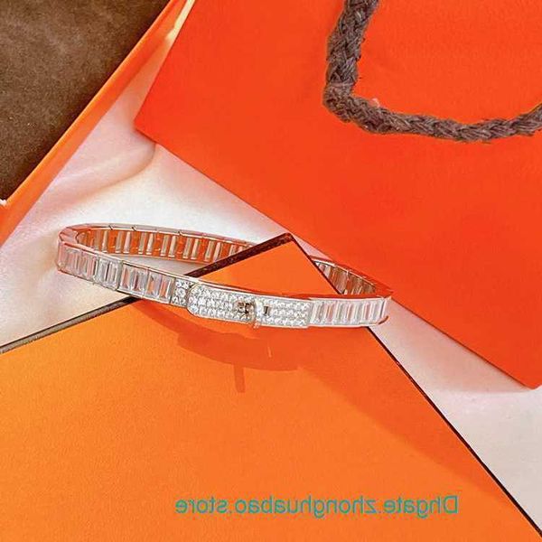 8a quality factory wholesale h ermes bangle for sale pig nose full diamond bracelet female v gold material fang zuna goddess fashion japan k, Black
8a quality factory wholesale h ermes bangle for sale pig nose full diamond bracelet female v gold material fang zuna goddess fashion japan k, Black