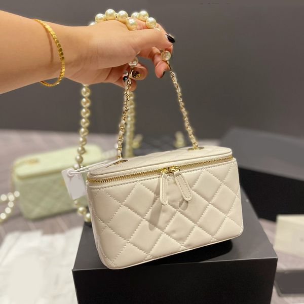 pretty leather shoulder makeup bags pearls luxurys designers long chain fashion womens crossbody handbags wallets ladies clutch flowers bag
pretty leather shoulder makeup bags pearls luxurys designers long chain fashion womens crossbody handbags wallets ladies clutch flowers bag