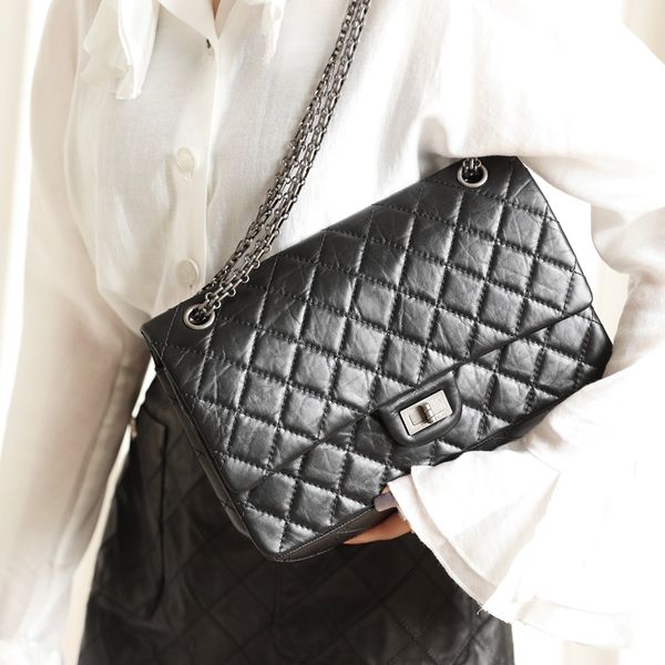 10a designer bag channel bag 28cm 2.55 sheepskin shoulder bag crossbody bags lady flip bag with box c529
10a designer bag channel bag 28cm 2.55 sheepskin shoulder bag crossbody bags lady flip bag with box c529