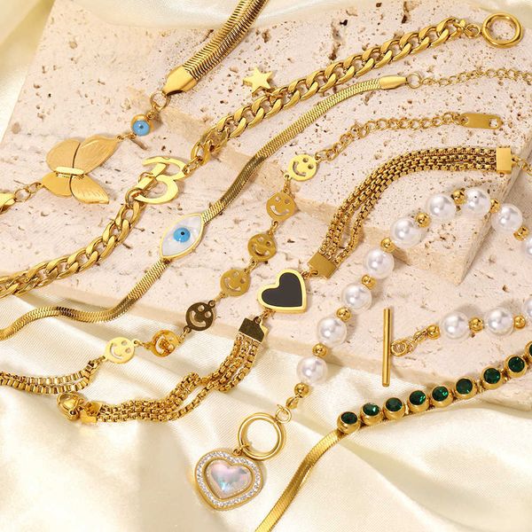 wind simple full diamond chain heart-shaped pearl pendant bracelet with titanium steel inlaid zircon for women, Golden;silver
wind simple full diamond chain heart-shaped pearl pendant bracelet with titanium steel inlaid zircon for women, Golden;silver