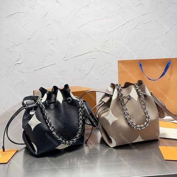 luxurys designers bella bucket shoulder bag flower purses chain bag women letter viutonity genuine louise viuton vuttony handbags louiseity
luxurys designers bella bucket shoulder bag flower purses chain bag women letter viutonity genuine louise viuton vuttony handbags louiseity