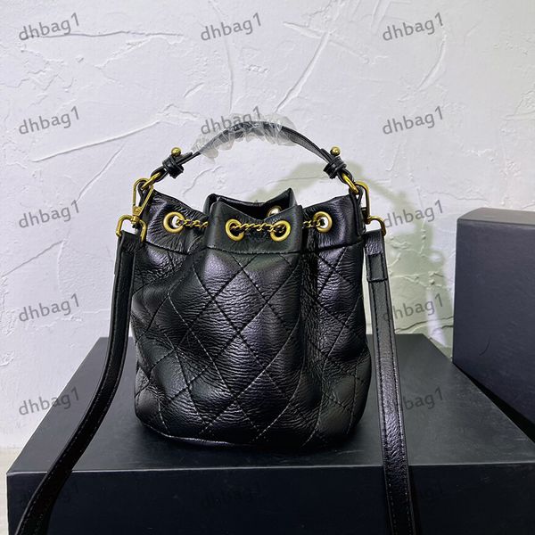 designer womens bucket bag with ringer pattern drawstring belt shoulder bags hardware metal buckles with handle handheld crossbody bags make
designer womens bucket bag with ringer pattern drawstring belt shoulder bags hardware metal buckles with handle handheld crossbody bags make