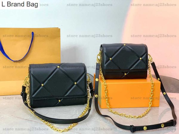 l brand bag twist pm mm luxurys designers bags 19cm black sliver lambskin leather quilted gold twist-lock chain bag 23cm designer womens han
l brand bag twist pm mm luxurys designers bags 19cm black sliver lambskin leather quilted gold twist-lock chain bag 23cm designer womens han