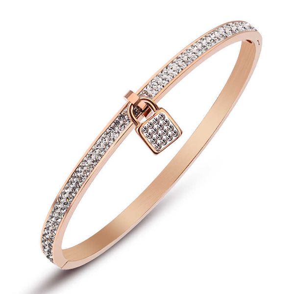 jewelry korean fashion titanium steel full diamond pendant lock bracelet stainless mud bracelet lovers, Black
jewelry korean fashion titanium steel full diamond pendant lock bracelet stainless mud bracelet lovers, Black