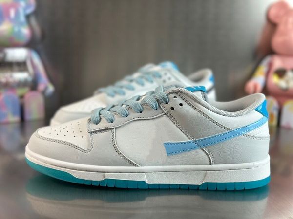 the duks low skate shoes appears with blue tpu swooshes and 520 branding lifestyle casual dnks pack ocean bliss outdoor-indoor 2023 new arri
the duks low skate shoes appears with blue tpu swooshes and 520 branding lifestyle casual dnks pack ocean bliss outdoor-indoor 2023 new arri