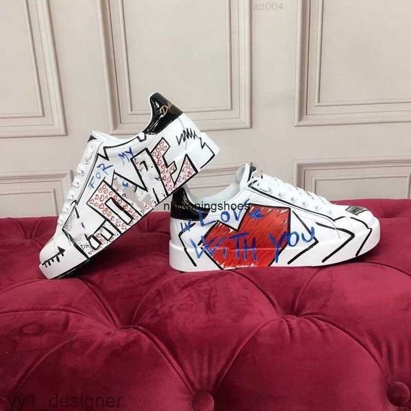 7a women sandals slippers casual shoes designer luxury sandal kitten heel classic leather platform fashion 415 size35-45 dg gabana g86b, Black
7a women sandals slippers casual shoes designer luxury sandal kitten heel classic leather platform fashion 415 size35-45 dg gabana g86b, Black